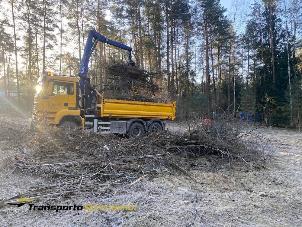 Tvarkome apleistus sklypus ir išvežame atliekas Vilniuje