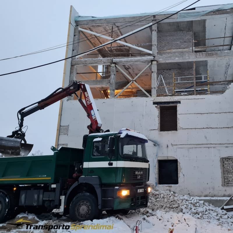 Greitas ir patikimas senų betono luitų išvežimas Vilniaus mieste ir rajone